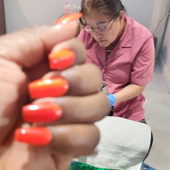 Bay Hill First Nail - I wanted bold over my previous white and one red nail color! - Nail Salons Near Me - Orlando, Florida Bay Hill First Nail - I wanted bold over my previous white and one red nail color! - Nail Salons Near Me - Orlando, Florida