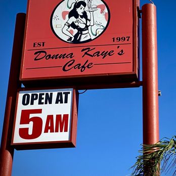 Donna Kaye's Cafe - Signage - American Near Me - Bakersfield, California