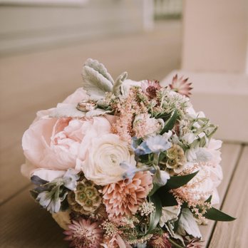 Sonoma Flowers by Sally Blue - Florists Near Me - Sonoma, California Sonoma Flowers by Sally Blue - Florists Near Me - Sonoma, California