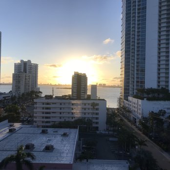 National YoungArts Foundation - Ted's at YoungArts features breathtaking views of Biscayne Bay. - Cultural Center Near Me - Miami, Florida