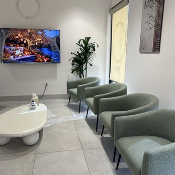 MeSO Medspa - Serene lobby - Skin Care Near Me - Anaheim, California MeSO Medspa - Serene lobby - Skin Care Near Me - Anaheim, California