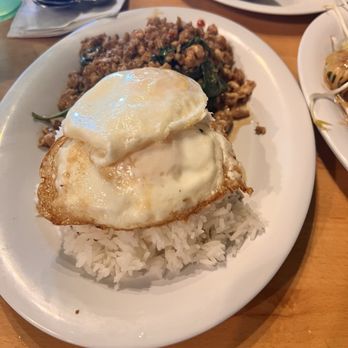 Too Thai Street Eats - Thai Near Me - Carrollton, Texas