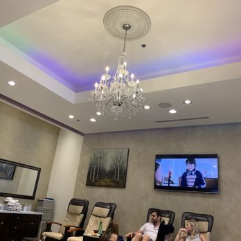 Lux Nail Bar - Beautiful chandeliers and ambiance - Nail Salons Near Me - Chandler, Arizona Lux Nail Bar - Beautiful chandeliers and ambiance - Nail Salons Near Me - Chandler, Arizona