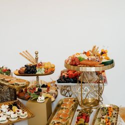 Robert's Catering Service