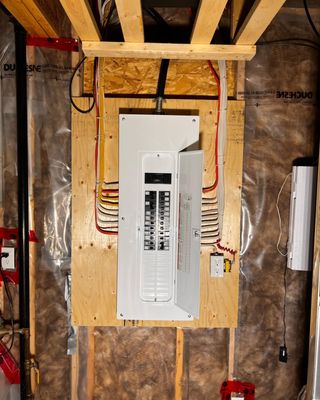 San Clemente Electrical Logo