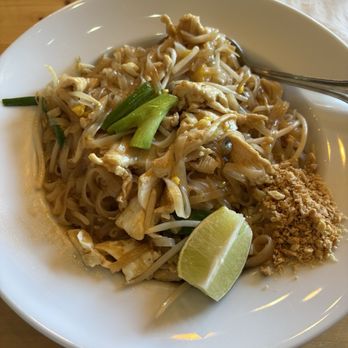 Thai Princess Restaurant - Paid Pad Thai Noodles - Thai Near Me - Sacramento, California Thai Princess Restaurant - Paid Pad Thai Noodles - Thai Near Me - Sacramento, California