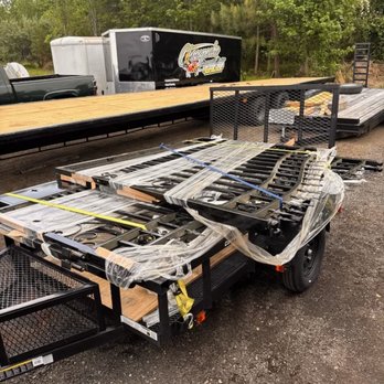 Gollick Delivery - 4 - 7 foot gates picked up in Avenue Maryland delivered up to Staten Island, New York - Couriers & Delivery Services Near Me Gollick Delivery - 4 - 7 foot gates picked up in Avenue Maryland delivered up to Staten Island, New York - Couriers & Delivery Services Near Me