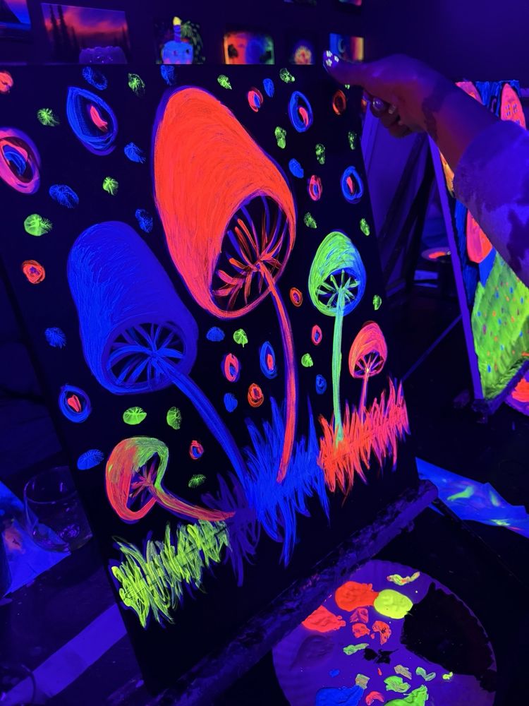 Social spots from Pinot's Palette