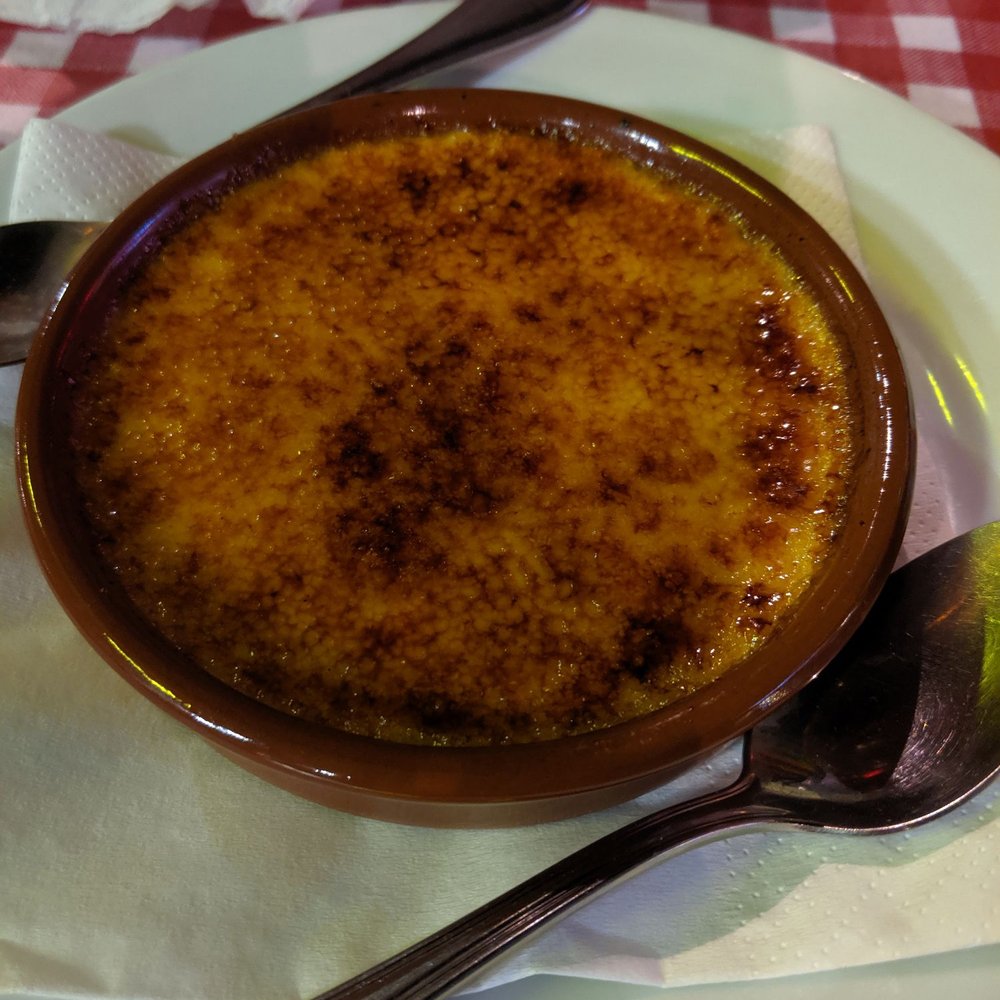 La Cave Gourmande - Crème brûlée legit - Bistros Near Me - Paris, 75