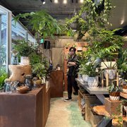 ビオトープ 大阪 - Updated December 2025 - 14 Photos - 西区南堀江1