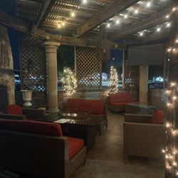 Outdoor patio (also a bigger on the the other side)
