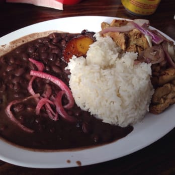 Cuban Kitchen - Chicken plate with rice and black beans. - Cuban Near Me - San Mateo, California