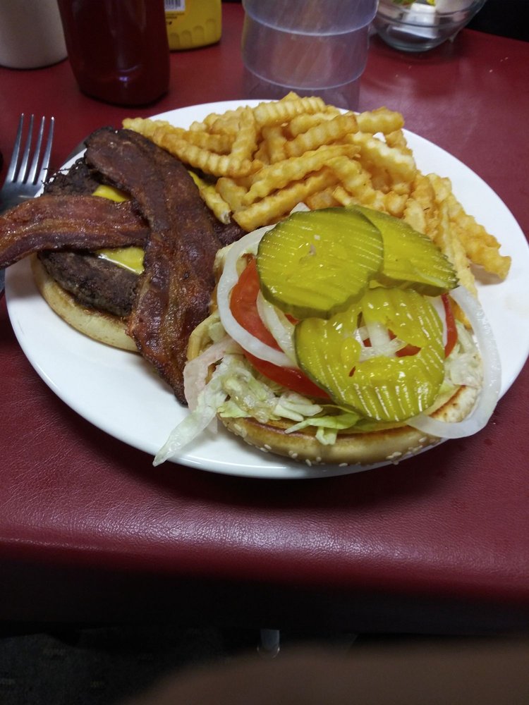 KULM CAFE Updated August 2024 9 Main Ave S, Kulm, North Dakota