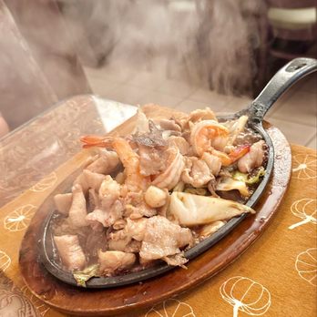 Thai Cafe - The Volcano - Thai Near Me - Lancaster, California Thai Cafe - The Volcano - Thai Near Me - Lancaster, California