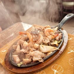 Thai Cafe - The Volcano