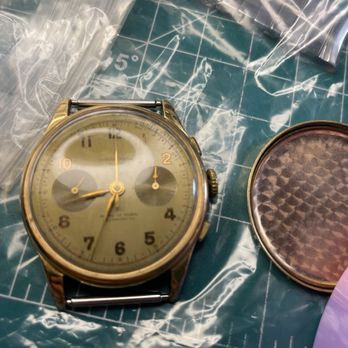 The Watch Mechanic - Beginning the overhaul of a 1960's vintage chronograph - Watch Repair Near Me The Watch Mechanic - Beginning the overhaul of a 1960's vintage chronograph - Watch Repair Near Me