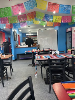 Iker's Tacos by null