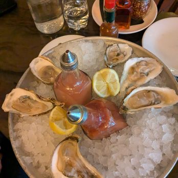 Pizzette - oysters - Pizza Near Me - Brooklyn, New York