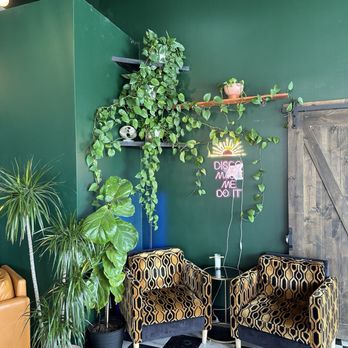 The EP Listening Lounge - Lounge chairs - Coffee & Tea Near Me - Reno, Nevada