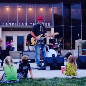 Tuesday Tunes - Evan Thomas & Papa's Garage rocking the Blues! - Music Venues Near Me - Livermore, California Tuesday Tunes - Evan Thomas & Papa's Garage rocking the Blues! - Music Venues Near Me - Livermore, California