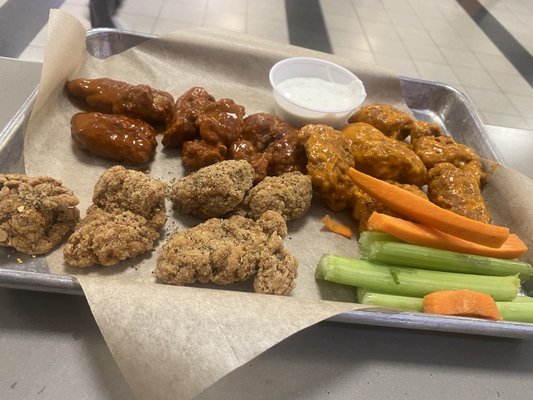 Buffalo Wild Wings by null