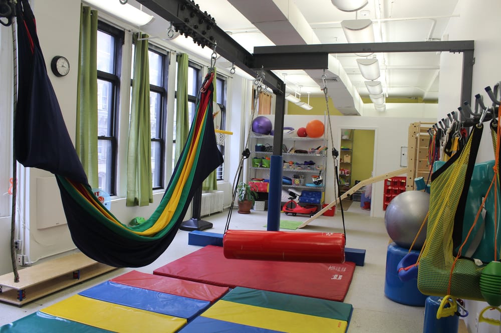 Connect the Dots - child therapist in New York, NY