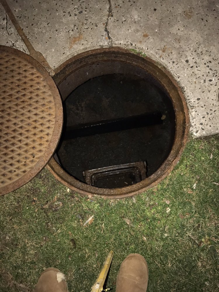 Slide of Roto-Rooter Plumbing & Water Cleanup