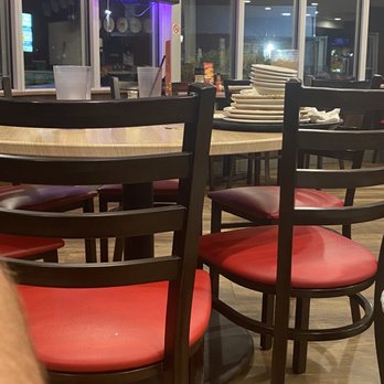 Gold Star - No tables were bussed the entire time I was there. - Fast Food Near Me - Cincinnati, Ohio Gold Star - No tables were bussed the entire time I was there. - Fast Food Near Me - Cincinnati, Ohio