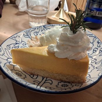 When In Bangkok - Another shot of mango dessert slice - Thai Near Me - Flushing, New York When In Bangkok - Another shot of mango dessert slice - Thai Near Me - Flushing, New York