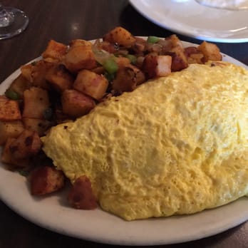 Egg Plantation - Number 66 (Premium Crab, Shrimp, Jack Cheese & Clams) and with added mushrooms and avocados. I also added the O'brien potatoes. - Breakfast & Brunch Near Me - Newhall, California