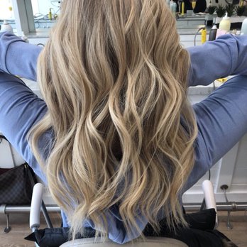 Drybar - Walnut Creek - Blow Dry/Out Services Near Me - Walnut Creek, California