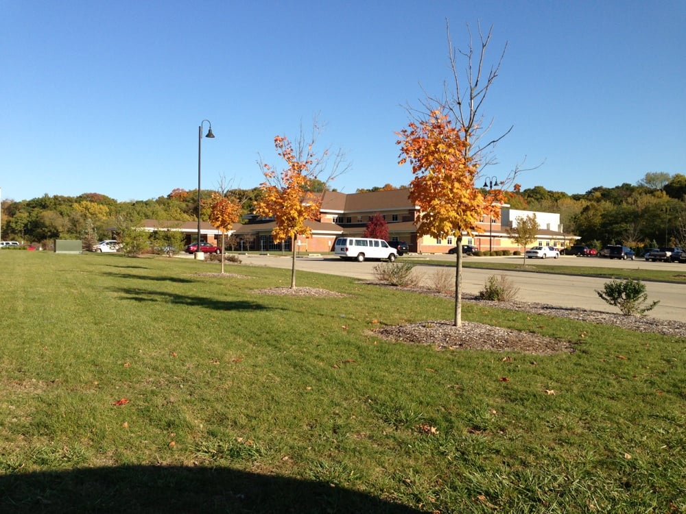 Midwest Orthopaedic Center - patient advocate in Peoria, IL