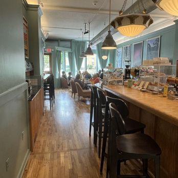 Birdie Books - Cafe area - Bookstores Near Me - Westerville, Ohio