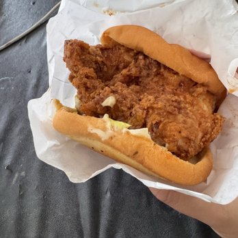 EARL Kakaako - Hot honey chicken sandwich- yes the chicken was THAT fat lol - Sandwiches Near Me - Honolulu, Hawaii