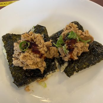 Tokkuri-Tei - Smoked ahi on fried nori - Sushi Bars Near Me - Honolulu, Hawaii Tokkuri-Tei - Smoked ahi on fried nori - Sushi Bars Near Me - Honolulu, Hawaii