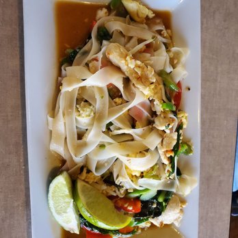 Lulu's Thai Noodle Shop - Asian Fusion Near Me - Westwood, Kansas Lulu's Thai Noodle Shop - Asian Fusion Near Me - Westwood, Kansas