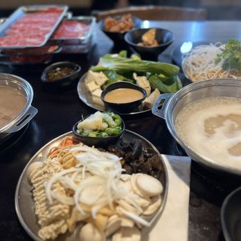 Shabuya - Tonkotsu broth + Miso broth - Soup Near Me - Milpitas, California Shabuya - Tonkotsu broth + Miso broth - Soup Near Me - Milpitas, California