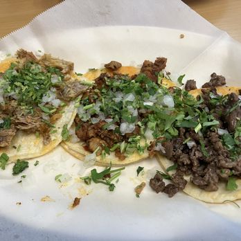 Tacos Gonzalez - 3 tiny tacos. The tortillas and meat were ok (being nice). - Mexican Near Me - Indio, California Tacos Gonzalez - 3 tiny tacos. The tortillas and meat were ok (being nice). - Mexican Near Me - Indio, California