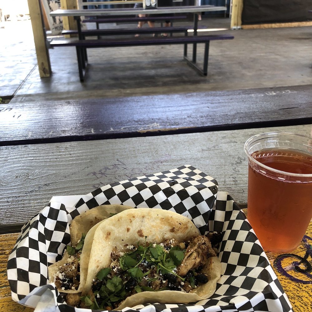Moon Tower - Vegetarian tacos and sour beer! - Dive Bars Near Me - Houston, Texas Moon Tower - Vegetarian tacos and sour beer! - Dive Bars Near Me - Houston, Texas
