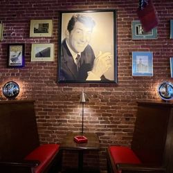 Havana Garage - Booths