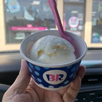 Baskin Robbins - Pineapple Coconut - Ice Cream & Frozen Yogurt Near Me - Thousand Oaks, California