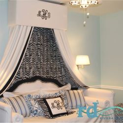 Riviera Decor