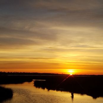 Gulf State Park - It's an outstanding Memorial Day sunrise over Lake Shelby! #MemorialDay2021 - Parks Near Me - Gulf Shores, Alabama Gulf State Park - It's an outstanding Memorial Day sunrise over Lake Shelby! #MemorialDay2021 - Parks Near Me - Gulf Shores, Alabama