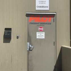Crate & Barrel Warehouse