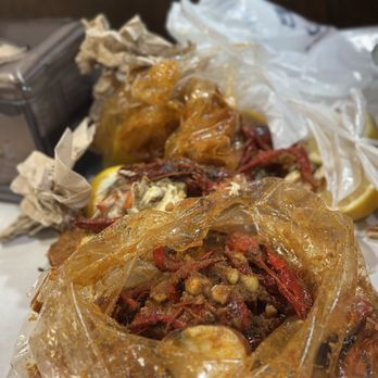 The Boiling Crab - Judge this picture as you may, but this was BOOOOOOMB!! - Cajun/Creole Near Me - San Jose, California