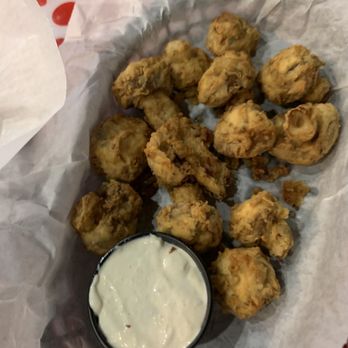 Chelios' Pub & Grill - Breaded Mushrooms - Sports Bars Near Me - Aurora, Illinois