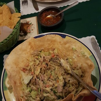 El Gitano Mexican Restaurant - Express Pork Burrito, chips & salsa, Pork Taco Salad - Mexican Near Me - Bellingham, Washington