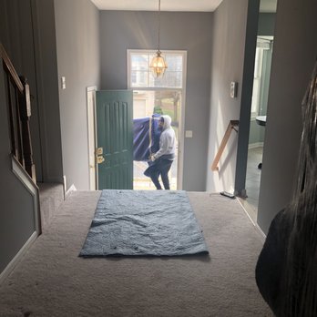 District Relocators - Movers moving items inside - Movers Near Me - Washington, DC, District of Columbia