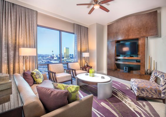 Club Wyndham Desert Blue by null