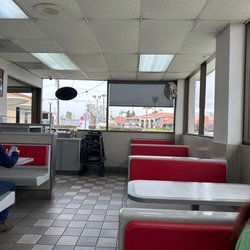 Original Tommy's - Interior